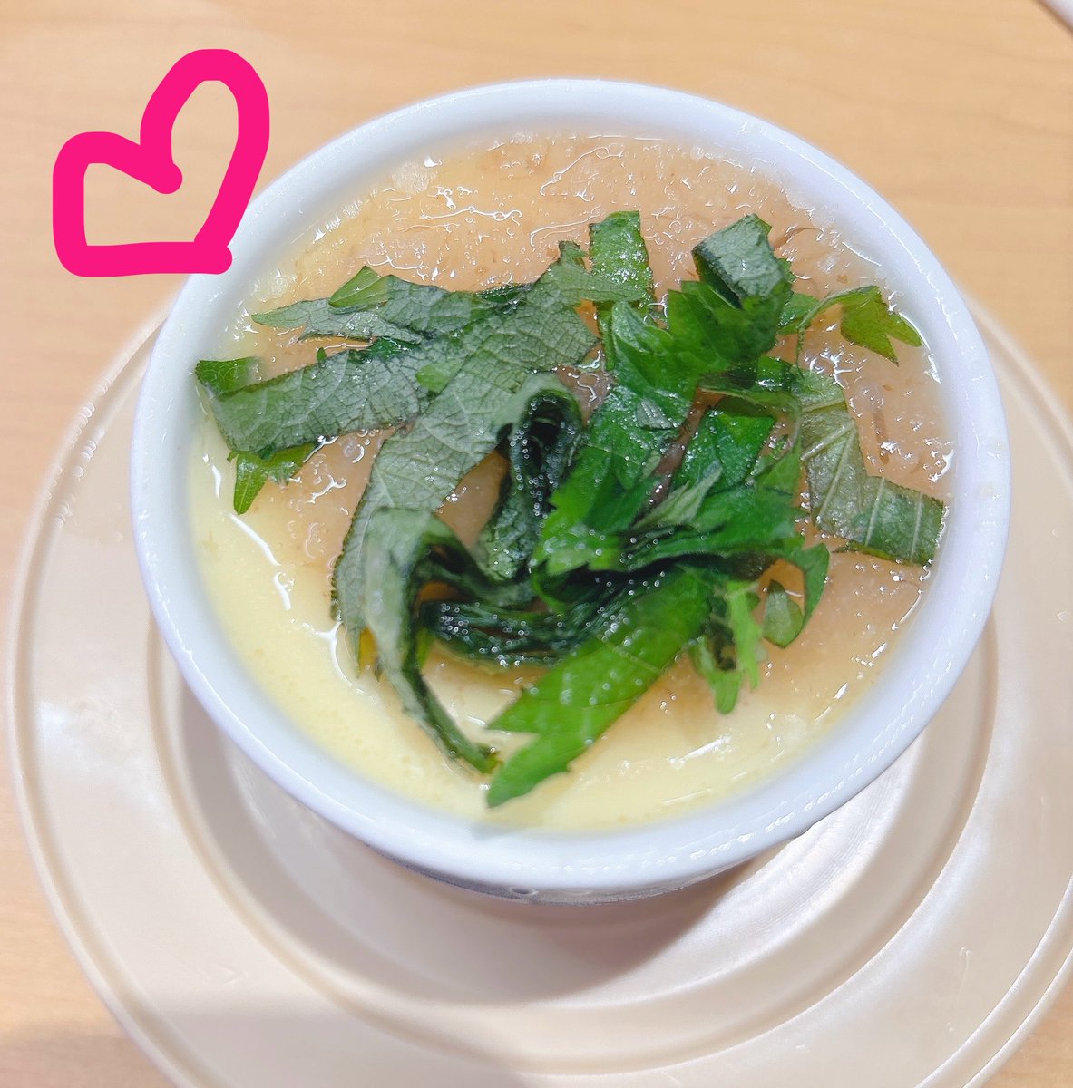 Sara_koe's tweet photo. スシローの梅みぞれ茶碗蒸しが
めっちゃ美味しいいい……！！！🥹✨✨

冷製なので夏にぴったり&amp;梅しそ好きな人は絶対ハマる！！！-  ̫-✨

また食べに行きたい🤤 https://t.co/eY9Cqn9R6g