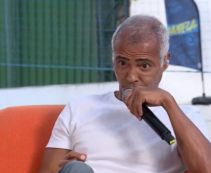 Michel (carinha que mora logo ali) tweet media