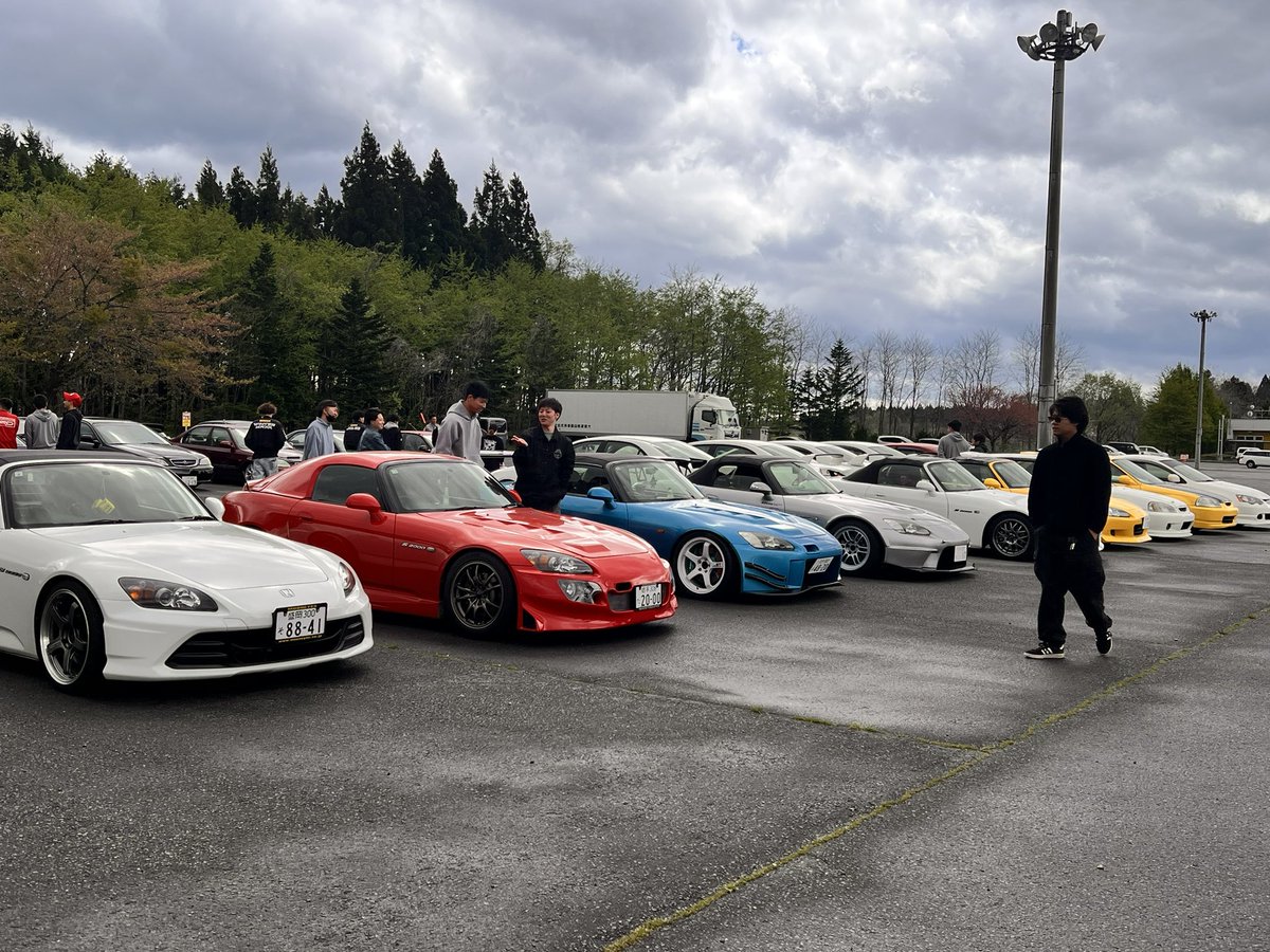 abechin0524's tweet photo. 去年のGWに開催したホンダミーティングを今年もやるみたいです！
参加者集めを頼まれました笑笑

・日時　8月30日（日）
・場所　参加希望の方に教えます
　　　　（DM等）
・時間　10時〜15時予定
・参加費用　無し！

ホンダ車であれば誰でも参加できますので短時間でもいかがでしょうか？ https://t.co/fVJTXHxGH5