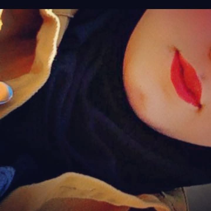nmur_love's tweet photo. +972 
549149776 https://t.co/KwX6aVAM41