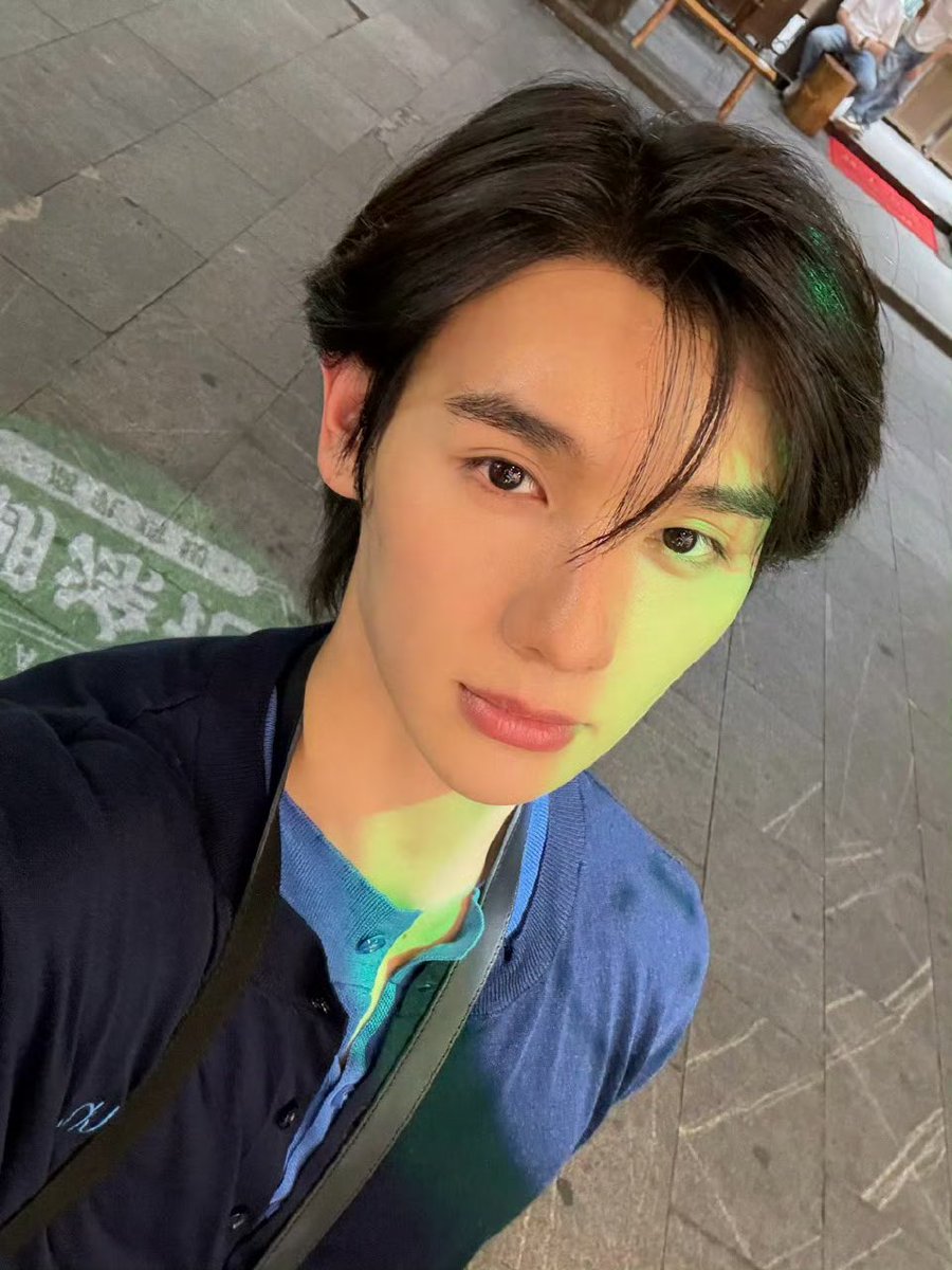 minniecloverr's tweet photo. น้องนายมาลงรูปบ๊ายบายเดือน 6 ค่ะ 👋👋 ดีงามทุกรูปเลยคับ

🍓 https://t.co/BBWd7NG0rY

#นายท่านกรชิต #GaoQingchen #高卿尘 https://t.co/MMrTEvVEEb