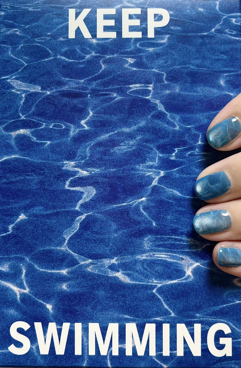 ARMINabtstro's tweet photo. KEEP SWIMMING 🏊‍♂️ 
概念ネイル💅ㅎㅎㅎ 

7の香りが好き💙
#BTS_SWİM https://t.co/8syr5x2CEC