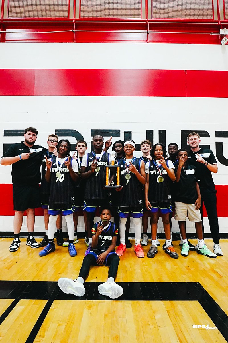 D1tvJokers's tweet photo. @d1tvjokers 14u 2026 hype summer slam champions 🔥🔥 https://t.co/NLD7mXfDgj