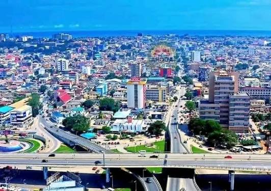 OG_RaleeJohnson's tweet photo. @elonmusk This is Ghana. Piece of shit. https://t.co/SQX5yyTG95