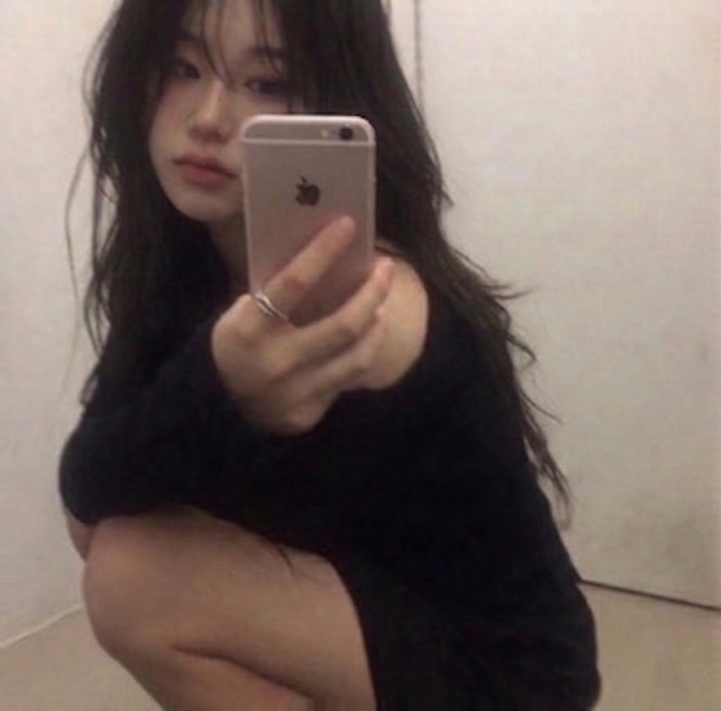 xosnw_'s tweet photo. 친구해줘 https://t.co/F3HuFzhjQ0