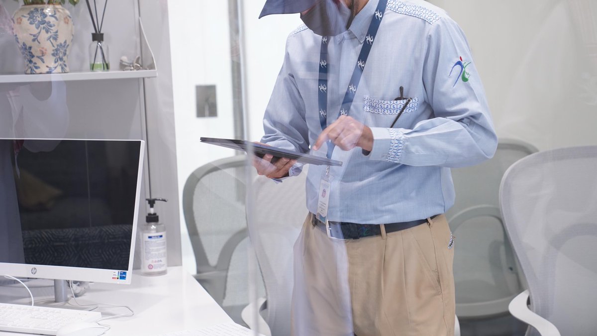 joufhealth's tweet photo. في إطار تعزيز الرقابة على القطاع الصحي الخاص، نفّذ #فرع_وزارة_الصحة ومكتب #هيئة_الغذاء_والدواء بمنطقة #الجوف حملة مشتركة للتحقق من نظامية الموردين ومصادر شراء الأدوية والمستلزمات الطبية، والتأكد من التزام المنشآت الصحية بالحصول عليها من مصادر معتمدة، بما يدعم سلامة المستفيدين ويرفع مستوى الامتثال للأنظمة الصحية