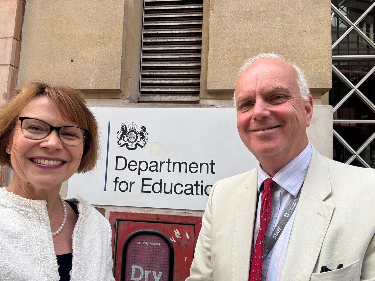 Independent Schools Council tweet media