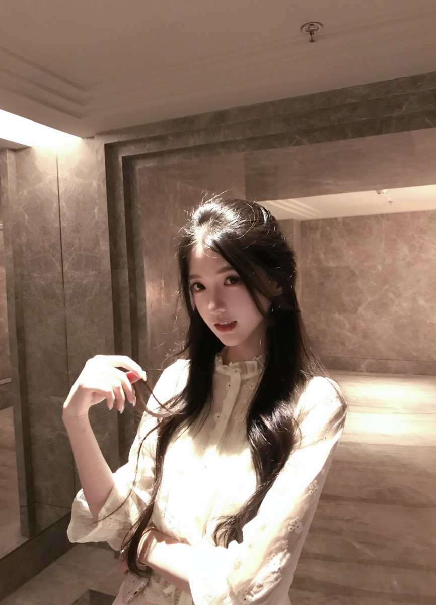 jrtfng's tweet photo. 大小姐降临 https://t.co/2HbDtBlc7n