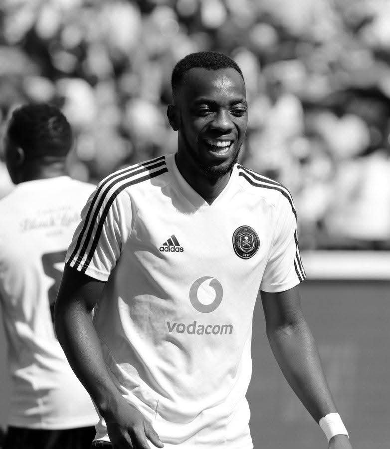 GugulethuBranch's tweet photo. 🕊 𝐆𝐎𝐍𝐄 𝐁𝐔𝐓 𝐍𝐎𝐓 𝐅𝐎𝐑𝐆𝐎𝐓𝐓𝐄𝐍.
☠️ @JustinShonga 🇿🇲
📅 5 November 1996 / 30 June 2024.
🙏 May your soul continue to repose in eternal peace, Sherrif! 
🏴‍☠️ #UpTheBucs #OnceAlways ⚫️⚪️🔴⭐ https://t.co/eQwWHN6A42