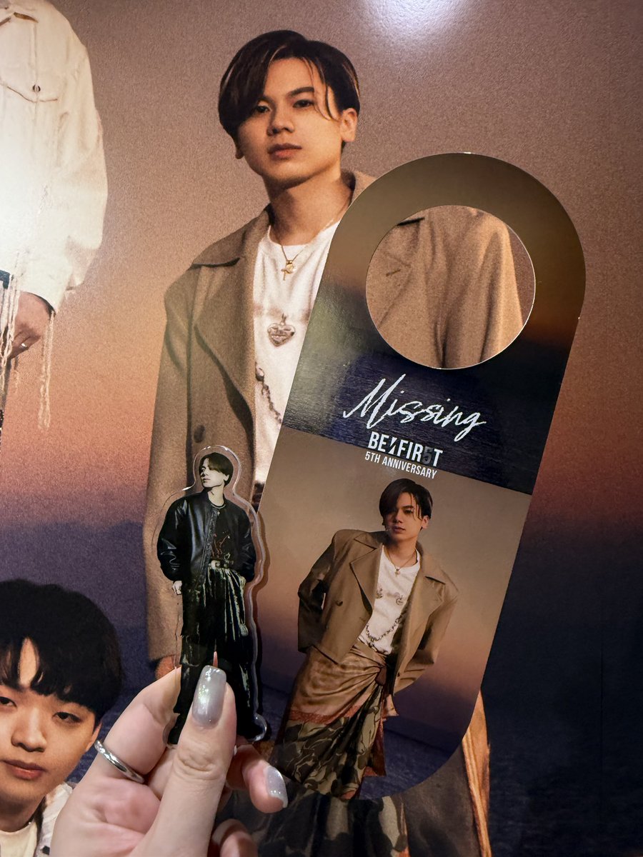 kloves_manato's tweet photo. #BF_Missing 
 
HMV渋谷様 https://t.co/EFF7vOdEHv