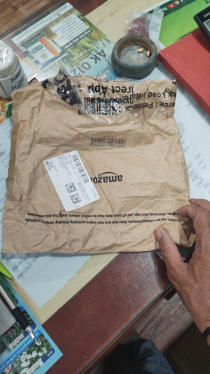 MShellar's tweet photo. @AmazonHelp There were 4 locks in one single parcel. But only 2 received. You can see the images too. I have very well explained the issue the. Why so you want me to explore your website again and again. The package had only two locks and not 4 ( shipped in one single go) can you help now? https://t.co/iIrfvV3YCK