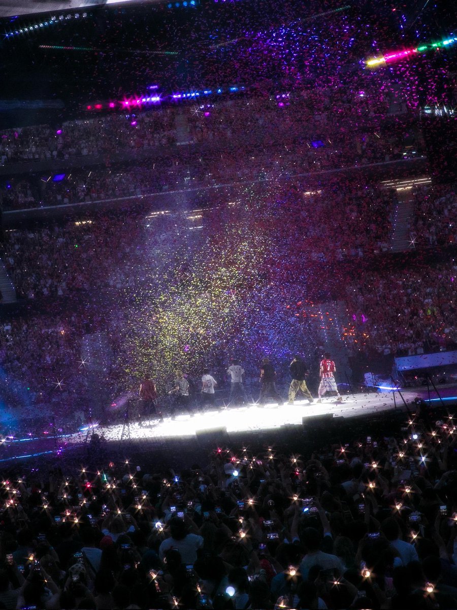 btschartsxdaily's tweet photo. #BTS via Instagram Post (3)💜

“BTS WORLD TOUR ’ARIRANG‘ IN MADRID”
https://t.co/YdWBkdpxXp https://t.co/EhuhUkJkT4