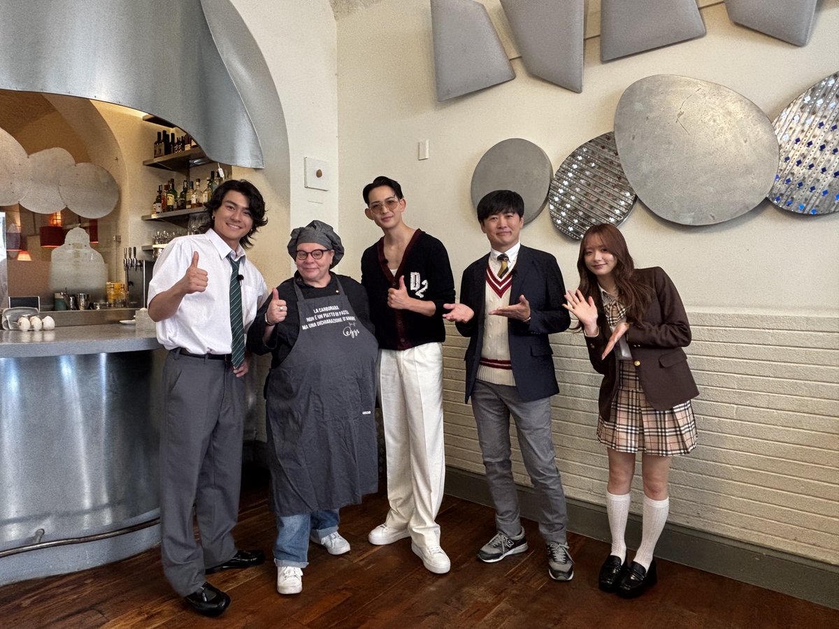 oricon's tweet photo. 📺7/2放送『ぐるナイ』3時間SP
⠀
イタリア・ローマで約27年ぶりロケ✈️
ローマっ子に大人気スイーツを食べまくり！
https://t.co/8N4n1ct7FX
⠀
仲里依紗、竜星涼、SixTONES・森本慎太郎
劇団ひとり、森香澄⠀
⠀
岡��隆史、増田貴久、せいや、
白石麻衣、佐野勇斗、倉科カナ
⠀
#ぐるナイ https://t.co/Hs6iIlxzxa