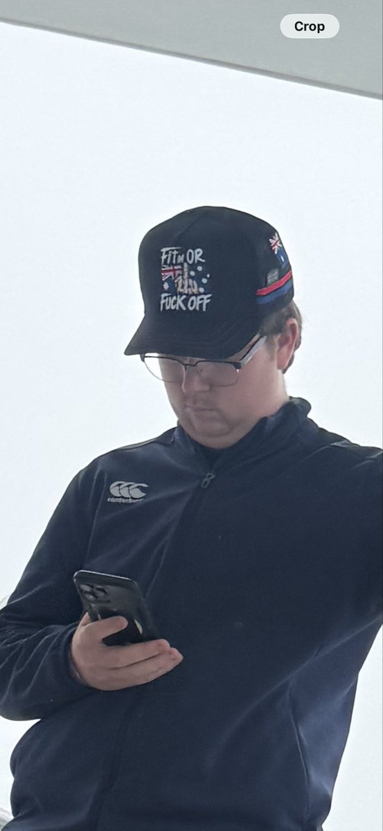 arrowhead_ben's tweet photo. @actualAlexJames “Love it or leave it” https://t.co/W2g6sbz8ks