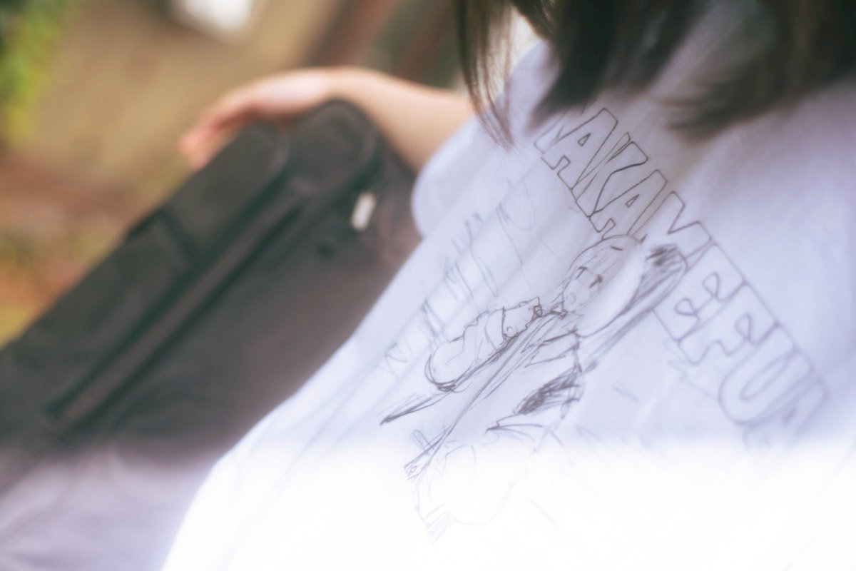 fuaumeram_'s tweet photo. ⚡️⚡️⚡️⚡️⚡️グッズ誕生⚡️⚡️⚡️⚡️⚡️

　　何とやっとグッズを出します！！
　　
　　　Tシャツをつくりました！　　　　　　
　　　海に着ていってもよし
　　　デートに着てってもよし
　　もちろんライブにも着てきてね
　　ぜひ物販でこえかけてねん、！ https://t.co/aNkpCVnvaN