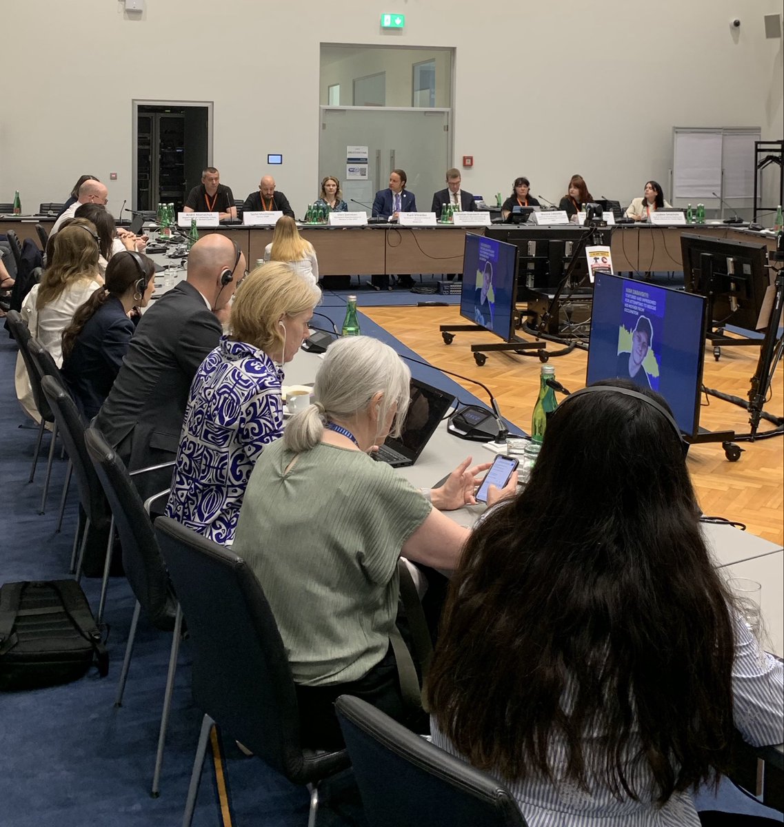 DKambVIENNA's tweet photo. Honoured to co-host today’s #OSCE side event with Ukraine 🇺🇦 , Norway 🇳🇴 and civil society partners on Russia’s use of torture against Ukrainian civilians and POWs. A strong reminder of the need for accountability, justice and support for survivors. #EndTorture #HumanRights https://t.co/dYvsEyQNOo