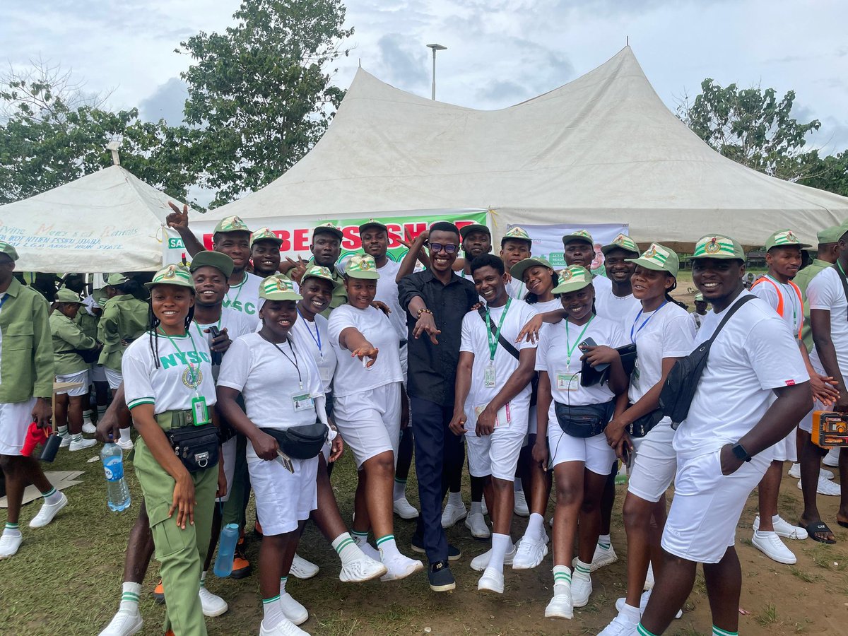 oto_jonah's tweet photo. I just finished training NYSC corps members in AI.
The projects created by complete beginners were adopted as official NYSC materials.

But many graduates are still being prepared for a world that no longer exist. 

Nigeria doesn’t have a talent problem.
Just relevance problem. https://t.co/O4OgSYsv1X