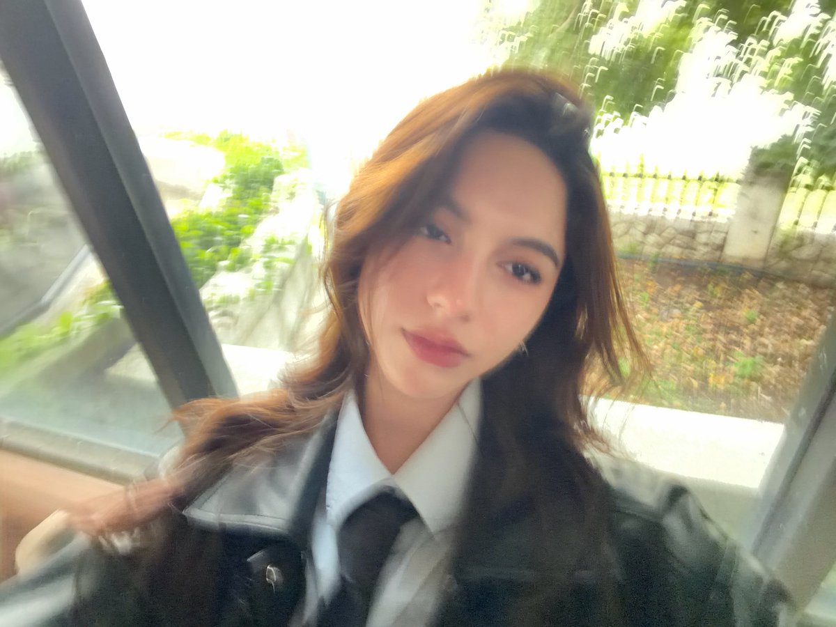 shellybenda's tweet photo. 🥸🎩 

#shellybenda https://t.co/D6prRUXbLe