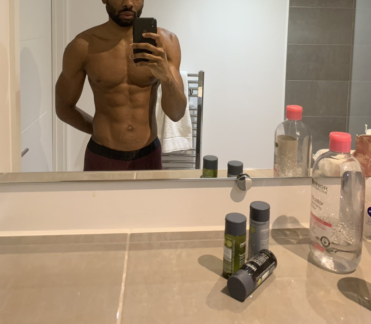Isiah_XXL's tweet photo. I always come prepared 🧳

#bi #bull #adultwork https://t.co/8PstRGge5U