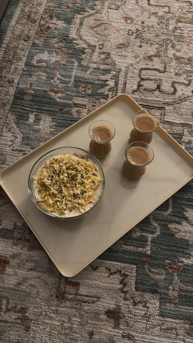 jojotwt4's tweet photo. اي هذا الطبق والجلسه هذي كلفتني اتأخر عن موعدي الصباح 
خل السهر ينفعني الحين https://t.co/qBY5DIRkW6