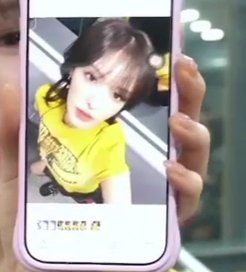 roseussc's tweet photo. BURUAN POST PLIS DEMI AKU 😞😭

#WENDY #RedVelvet https://t.co/Y4w8HE1b8X