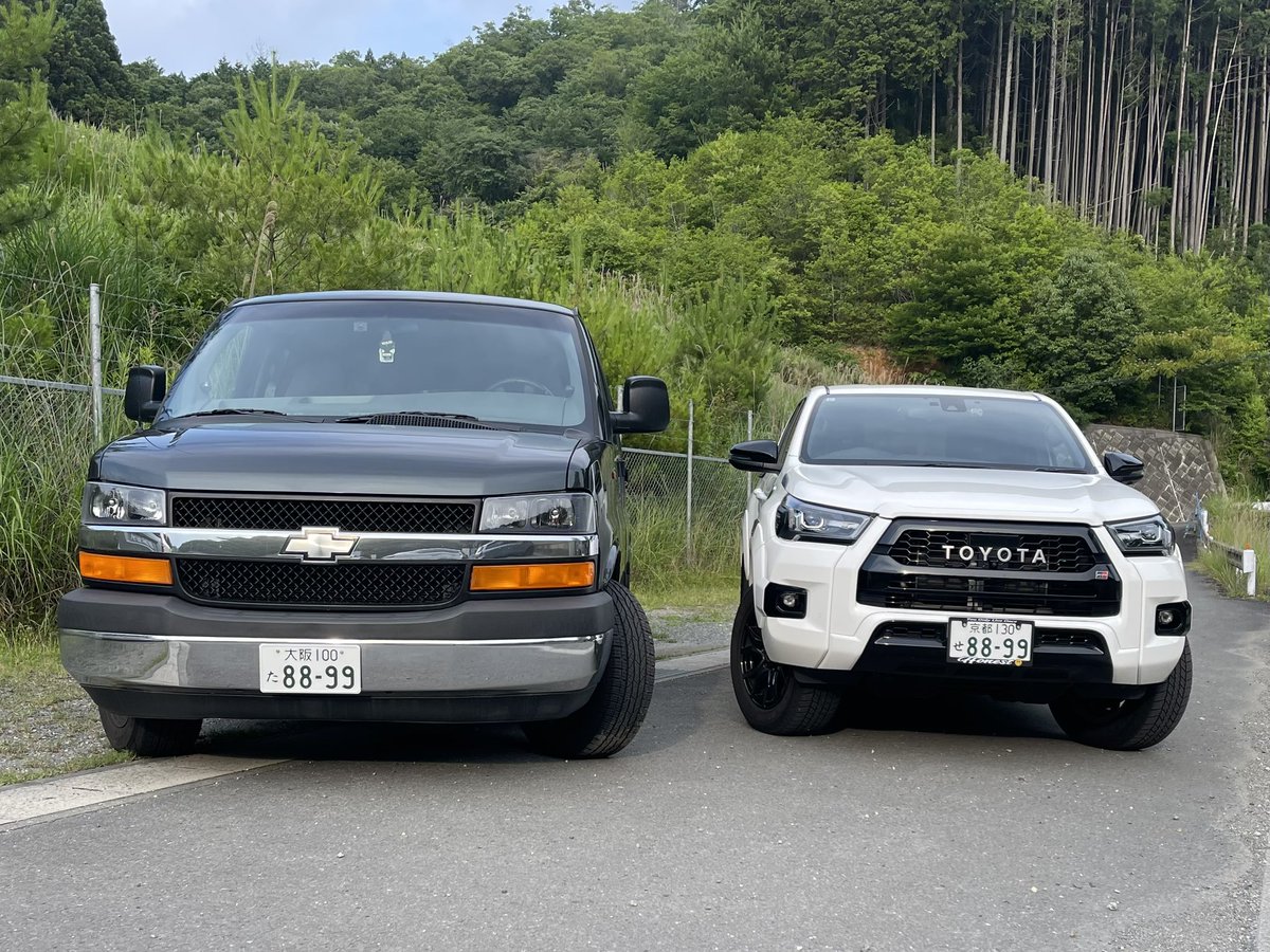 KOBA_023's tweet photo. 運命を感じました(笑)
ハイラックスが小さいꉂ🤣w𐤔
#ビックkj https://t.co/OLsheM0Wsp