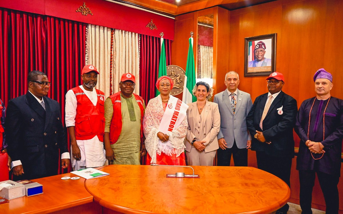DDoueihyICRC's tweet photo. Strengthened institutions can mean better support for people affected by crisis.
Proud to have joined @nrcs_ng on the investiture of @SenRemiTinubu as Grand Matron of the National Society and the inauguration of @nrcs_ng new headquarters in Abuja, important milestones for humanitarian action in Nigeria.