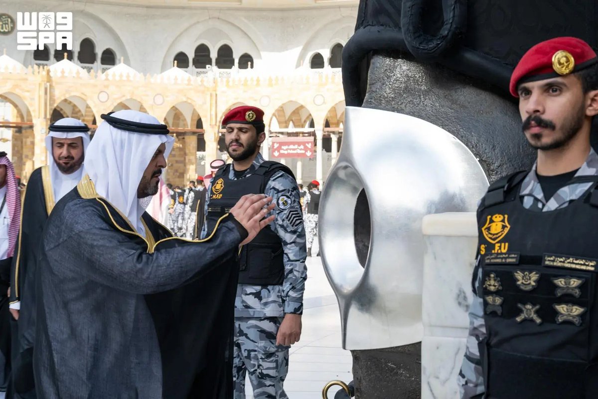 spagov's tweet photo. نيابة عن #خادم_الحرمين_الشريفين..
نائب أمير منطقة مكة المكرمة يتشرف بغسل الكعبة المشرفة من الداخل بماء زمزم المخلوط بماء الورد وأجود أنواع العود.
https://t.co/cKfZrFjQsi
#واس https://t.co/JM5iNKpNHn