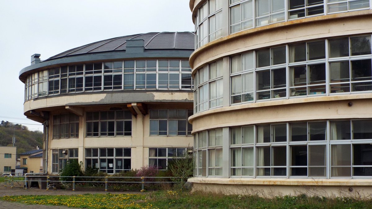 hkd_an's tweet photo. 旧室蘭市立絵鞆小学校 https://t.co/k7rX9SJJ3o