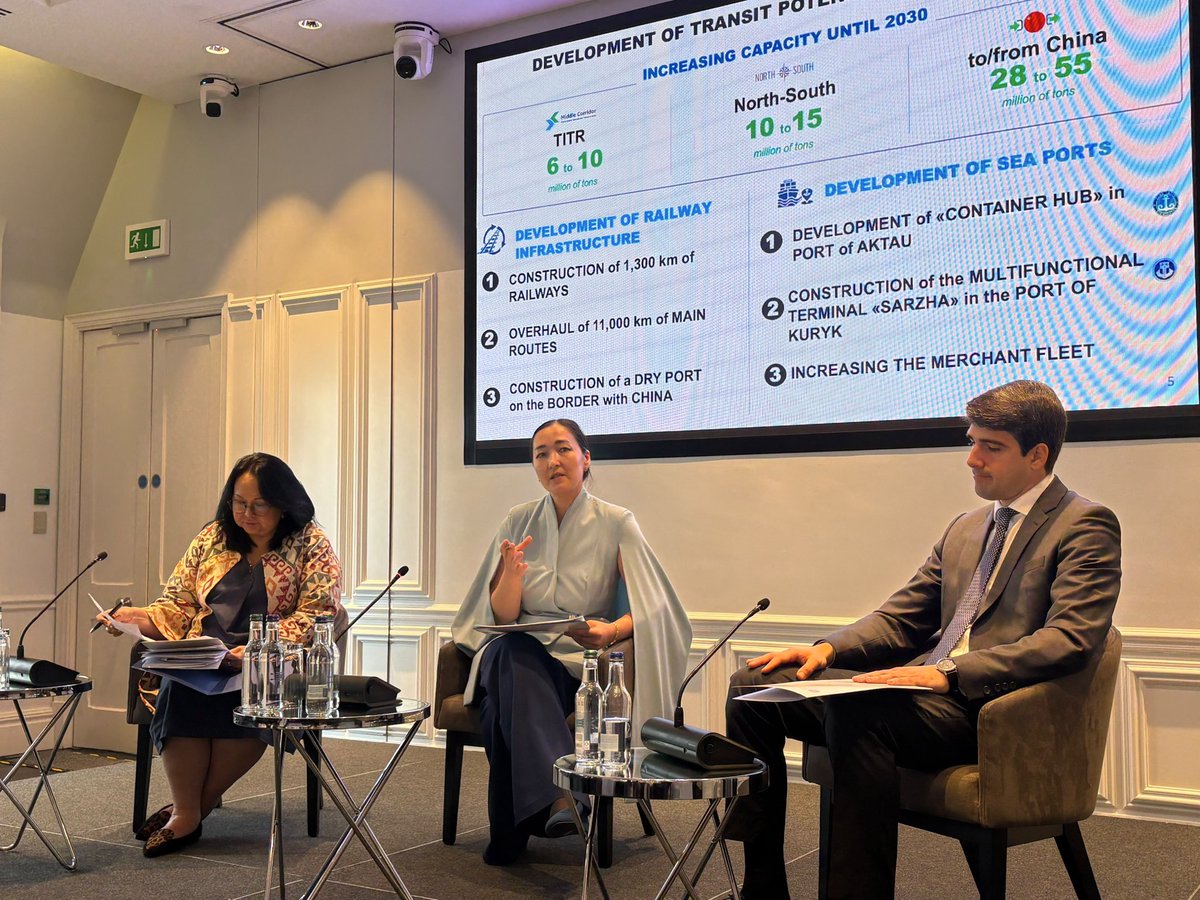 KazakhEmbassyUK's tweet photo. True connectivity is more than moving goods - it’s turning geography into productivity. 🌍🤝
Today at the #London Caspian Connectivity Conference, hosted by @caspiancenter , Minister Counsellor Dana Kurmasheva highlighted 🇰🇿 priorities for developing the #MiddleCorridor, strengthening rail, road & maritime infrastructure, enhancing energy security, and building resilient critical minerals supply chains 🌱.