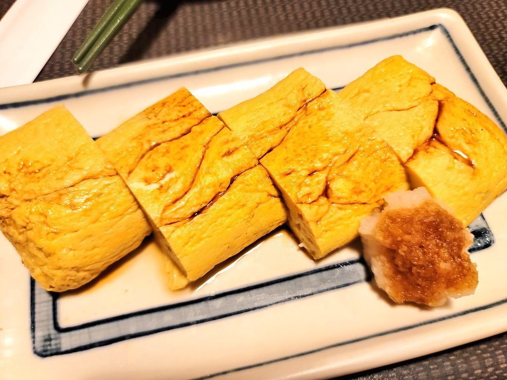 m_hso's tweet photo. この前食べた
おそとごはん♪第２弾( ´ ▽ ` )✨
焼き鳥各種と蒸し鶏胡麻ダレ♪✨
出汁巻き玉子♪✨塩ダレもやし♪
辛鍋♪✨〆の 雑炊♪
美味しく頂きました♪😂👍️
#おそとごはん https://t.co/QgXlobW2PL