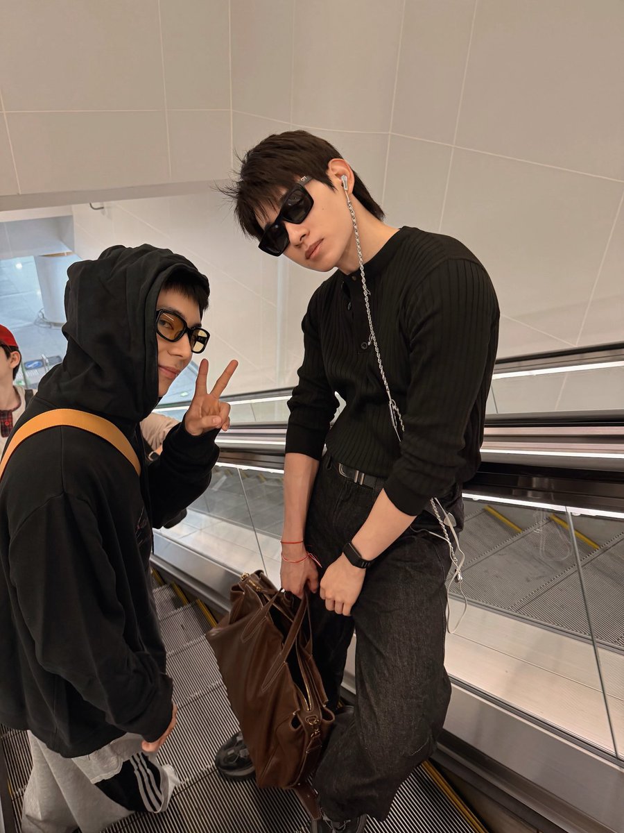 chukkhua's tweet photo. 😗 https://t.co/km5duumE9Q