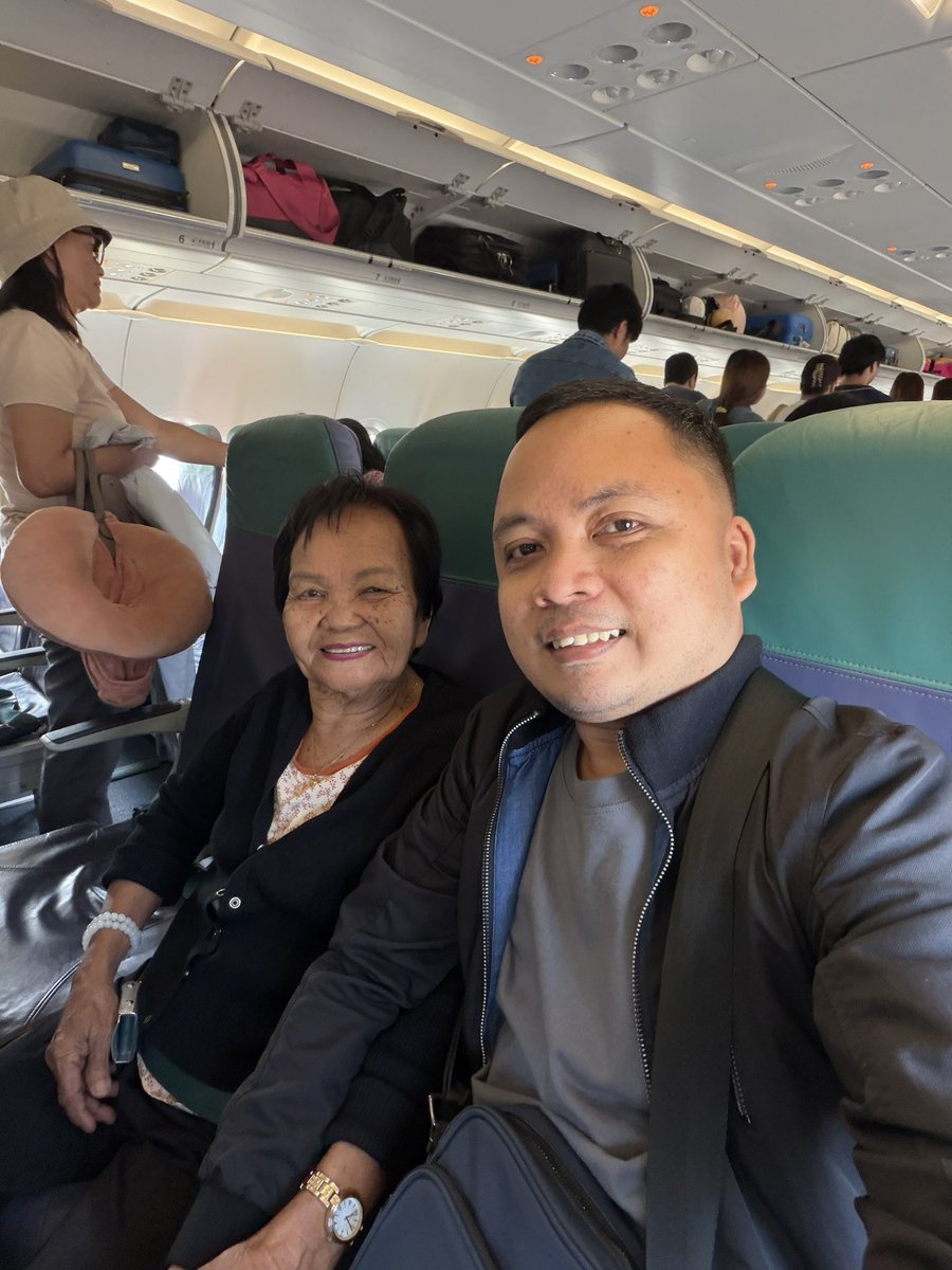 jaybvillacorta's tweet photo. Tara na po mga Kapatid! Makiisa na po tayo at ipaglaban ang kalayaan ng bansa! Magtungo na po tayo sa EDSA! ✈️☝️🇮🇹🇵🇭🫶 #WeAreOne https://t.co/JshO0jZzv7