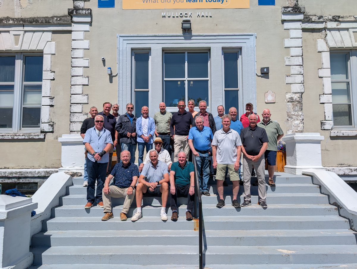 StBonaventures's tweet photo. Last week, we welcomed the Grade 9 Class of 1976 back to our school as part of their 50th Reunion! It was great to see former classmates reconnect, share memories, and revisit the halls where lifelong friendships began. Here's to 50 years of memories! https://t.co/cpCapxZMQy