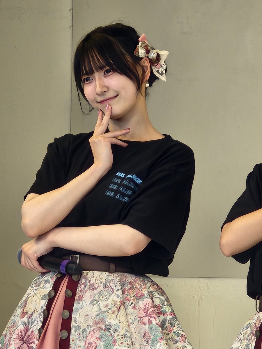 Satoshi03759501's tweet photo. 5/28のリリイベに行ってきました。
近くで見るみくしぃはすごく可愛くて、最高だった。
トーク会も緊張したけど、話せて嬉しかった。
#可憐なアイボリー
#みく日和 https://t.co/7beL2RbXWT
