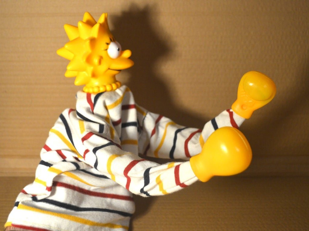 000_three tweet picture