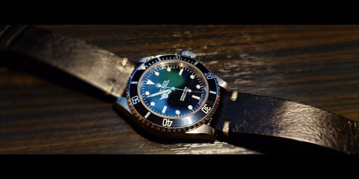 cmdr_OHMSS's tweet photo. ⌚革ベルト…黒に近い焦げ茶色が欲しい！── 購入した商品の色区分は〈ブラック〉だけど…付けてみるとベゼルの黒とはちょっと違う…光の加減で焦げ茶に見えないこともない？── 今は満足😉
⌚ #腕時計のある風景 https://t.co/AUEe5SeLBn
