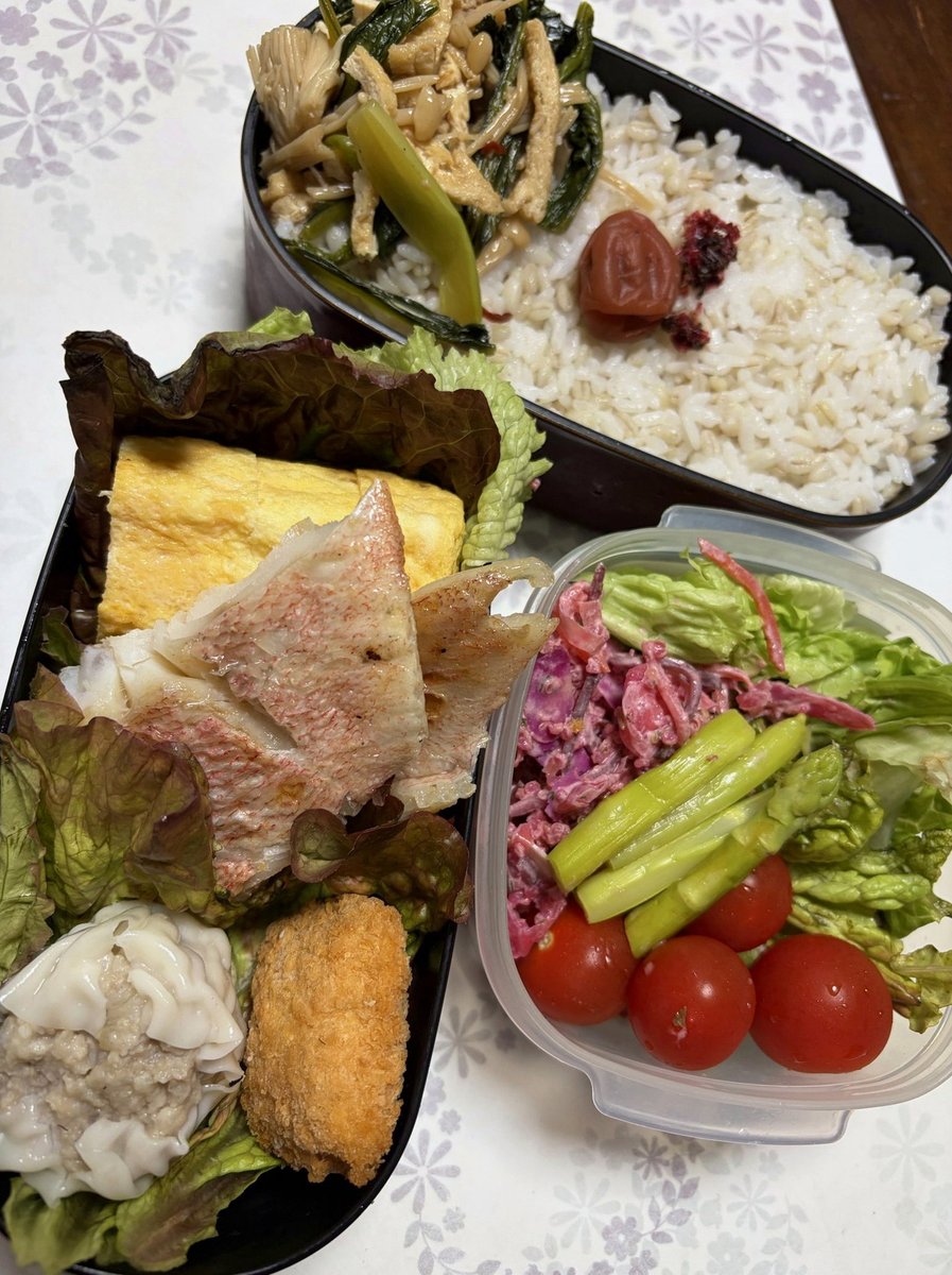Kayhan17217355's tweet photo. メタルチャーム設置場所調べたら、やっぱりイオンかくら寿司かはま寿司かスシローかかっぱ寿司らしい。もう第一弾と第二弾は無理かな？コンプセット万超えてて、転売屋許すまじってなってる。 https://t.co/nEJkmiPZkE