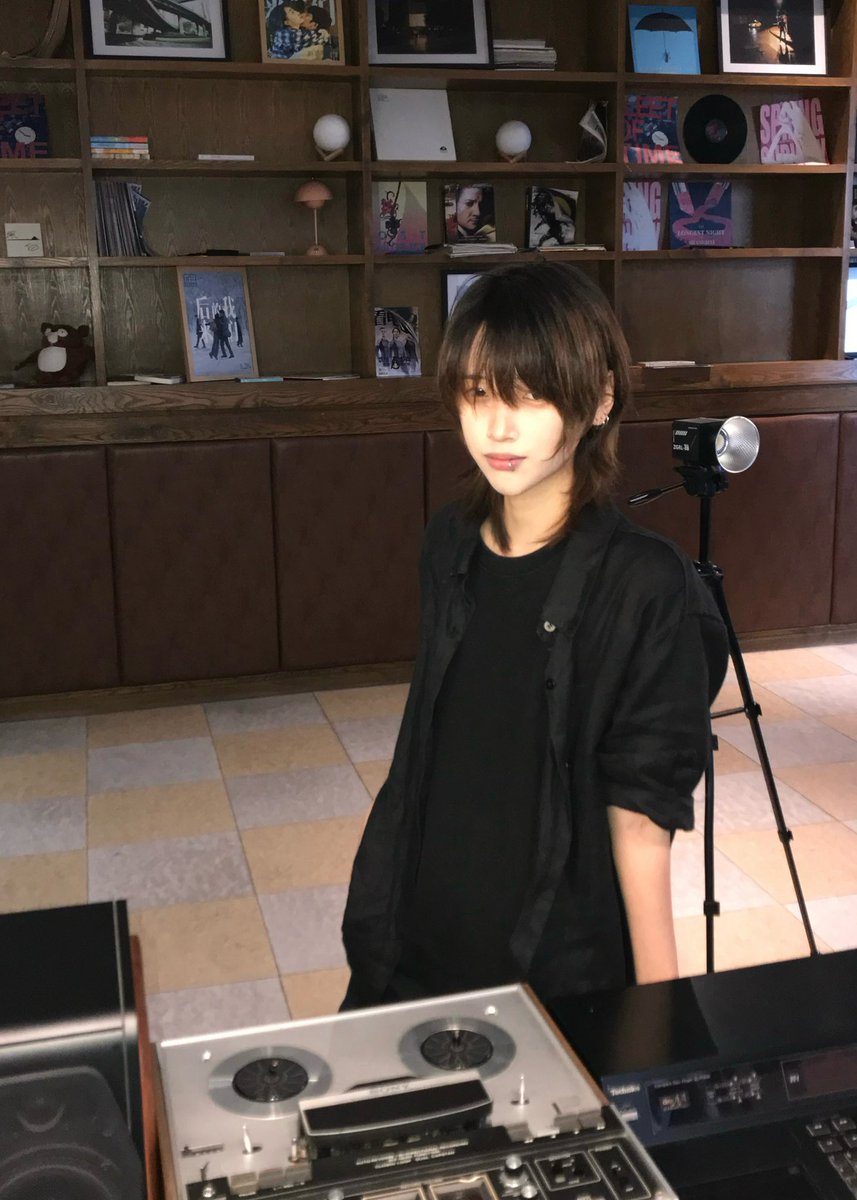 1steinSGt's tweet photo. 📻
#레친소  #les #wlw https://t.co/K2biQDFhrd