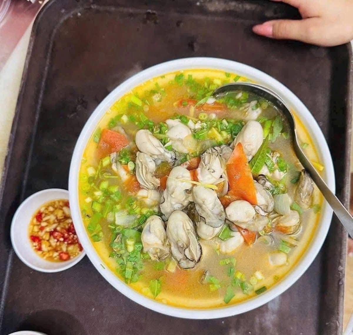Phạm chiến tweet media