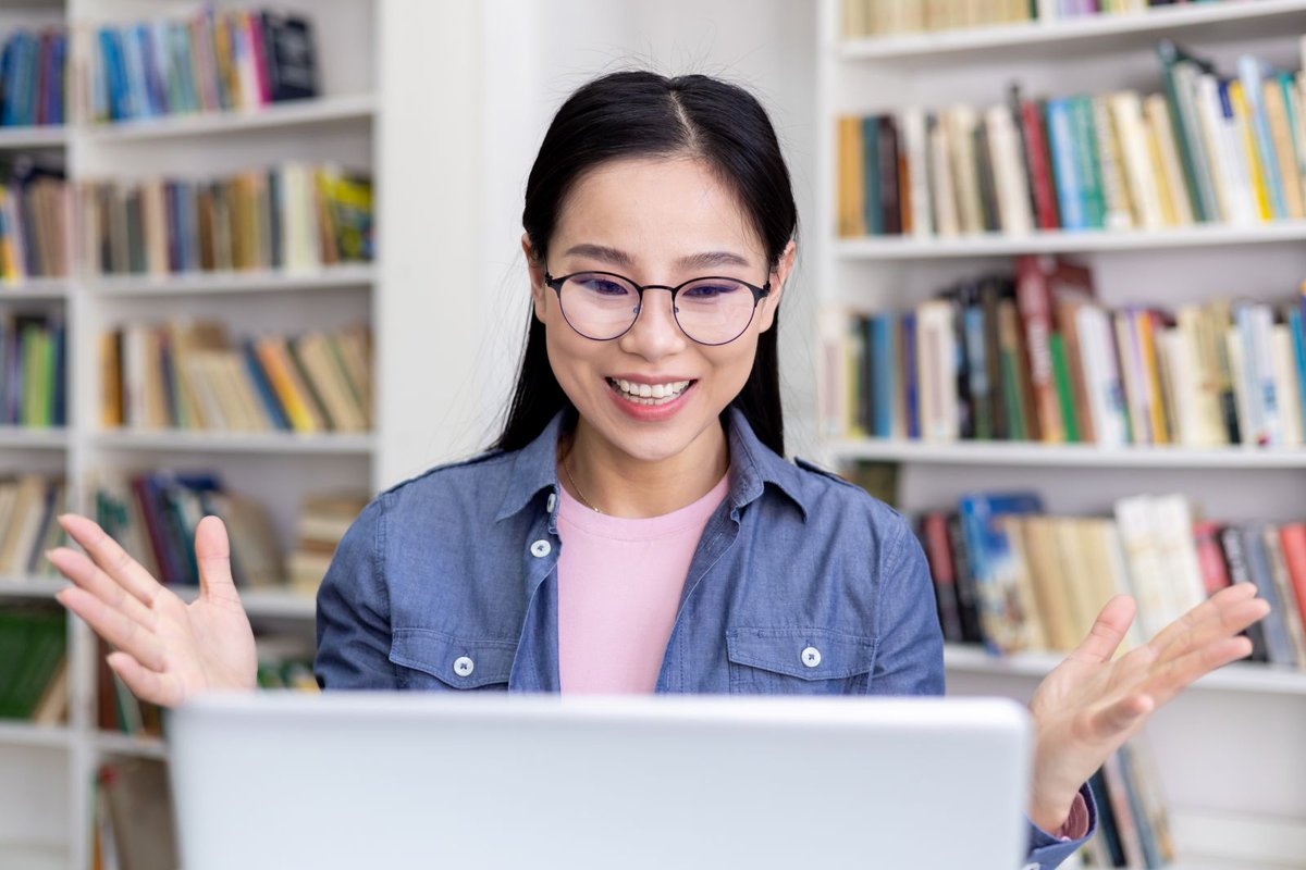 ColDevNet's tweet photo. 📢 June #YourCDN Update: Impact, innovation &amp; opportunity across Scotland’s colleges

📘 Annual Review 
⚽ Pass the Ball for Scotland launched
🎓 Leadership Programmes open
📚 Elevate LT returns
📖 CAIRN Journal Issue 5
🏛️ Masterclass returns Sept

Read👉 https://t.co/8PZB89Ngn2 https://t.co/CURlYn4qDV