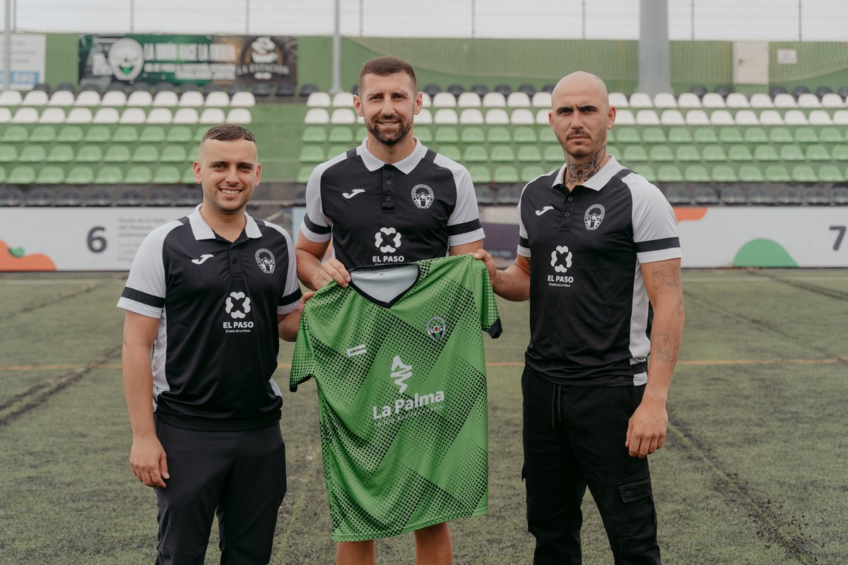 AtleticoPaso's tweet photo. 📢Nace el Paso Atlético - La Rosa, nuevo filial del CD Atlético Paso: https://t.co/K4LGbeWQqA

¡Vamos, Paso Atlético - La Rosa 💚🖤!

#pasoatleticolarosa #cdatleticopaso https://t.co/Aq4xOEN3EL