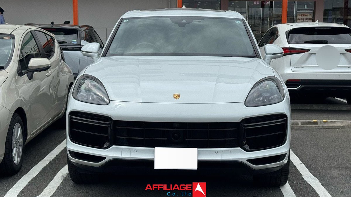 affiliage_ltd's tweet photo. 2019 Porsche Cayenne Turbo

KES. 13.2M TOTAL LANDING COST MOMBASA (incl taxes &amp; reg)

Always garaged, owner only used it to go for leisure and outings

4.0L twin-turbo V8 petrol, Odo 36,000KMs, AWD, BOSE Sound, Panoramic Sunroof, Ventilated front seats, Adaptive air suspension https://t.co/80JHBsYHtz