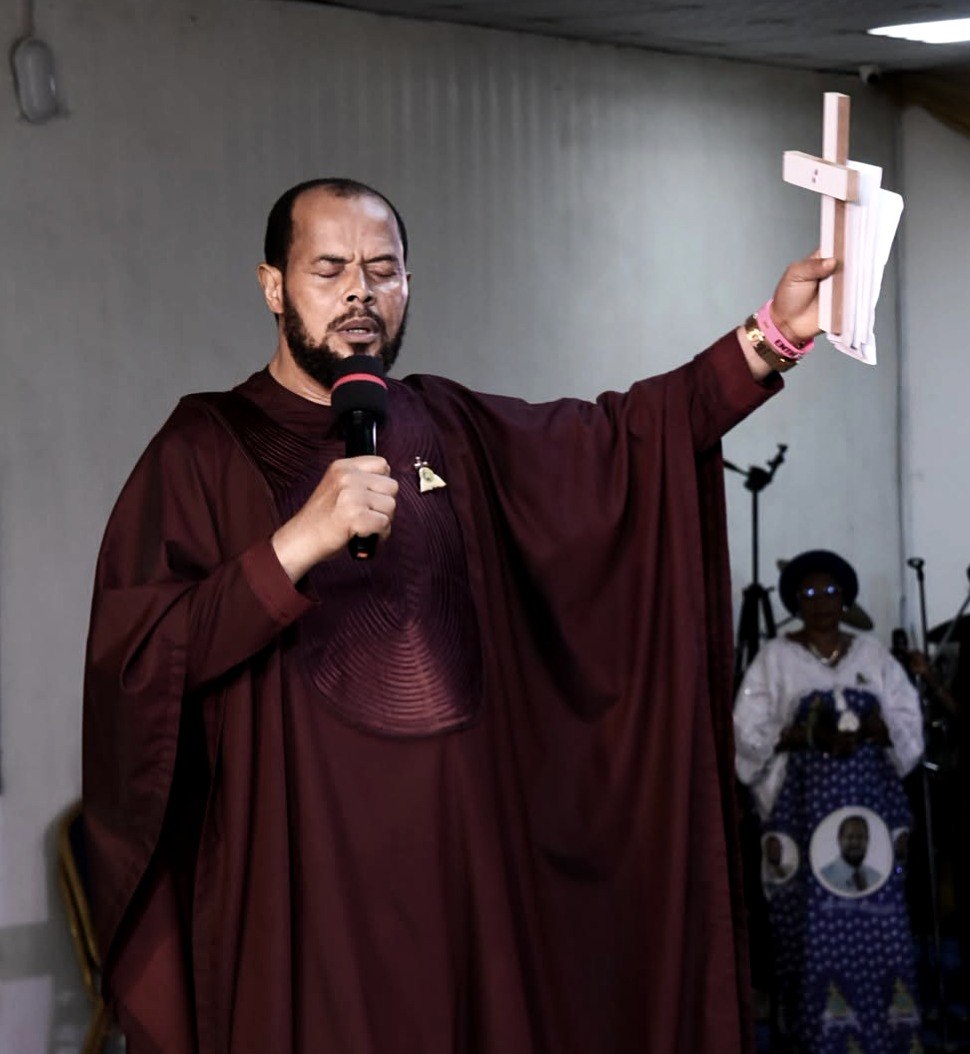 RevC_Christian's tweet photo. Holiness is a Foundation for Distance

- Rev. Chris Christian https://t.co/EeA3OFPcJt