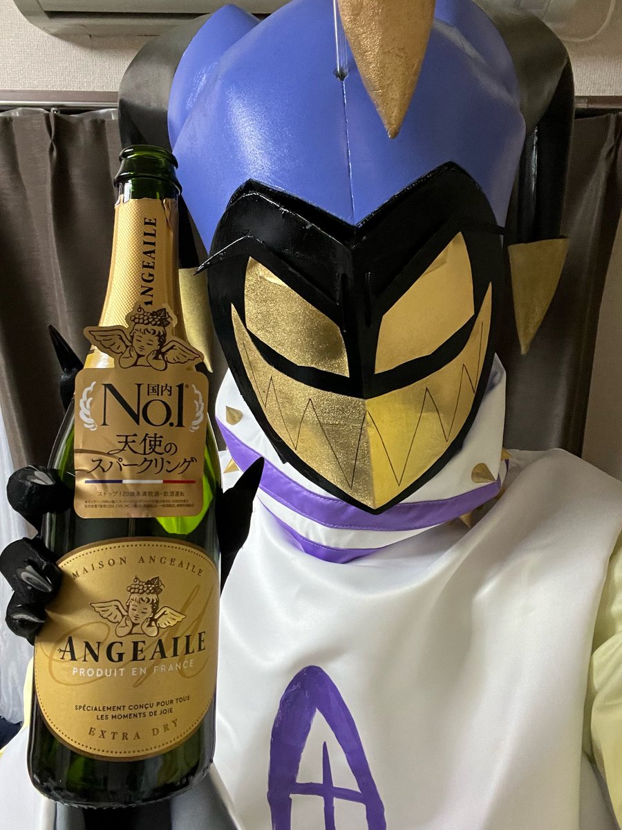 deicide_rex's tweet photo. #2026年上半期コスプレ総決算 
世界初のバイオ8全員揃ってる併せから始まり、誕生日に宅コスのアダム🎸
そしてサツコスに舞い降りたラスボス「マザー・ミランダ」
ミランダ3回もやってレベル上がったのでまた併せましょ🤱

🥀⚔️:@MC_874_pana5 
🌞🌛:@Wy6Q8i 
🧜‍♂️:@soccerl16934897 
🐎⚙️:@minocos0514 https://t.co/eNEPfKfC6v