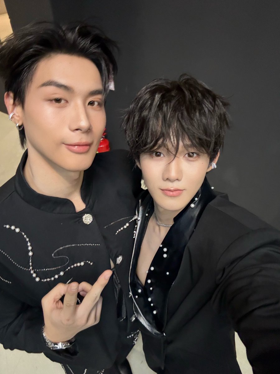 mii_iin_'s tweet photo. #TheViralHits
#Aplanartist
#LoveMomentAwards2026xAplan
#ToptapMinlee https://t.co/xQ5pWU2ylz