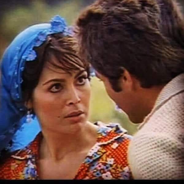 rasit_guraslan's tweet photo. Kim Demiş
Biz #Sevmeyi ,#Özlemeyi,
#Hasret Çekmeyi Bilmiyoruz Diye
Cilt Cilt #Şiir Kitabı Yazar
Seni De O Kitaba
Kapak Yaparım #Kadın...!!!
#Duydun mu beni.... https://t.co/1nA1P5nL0l