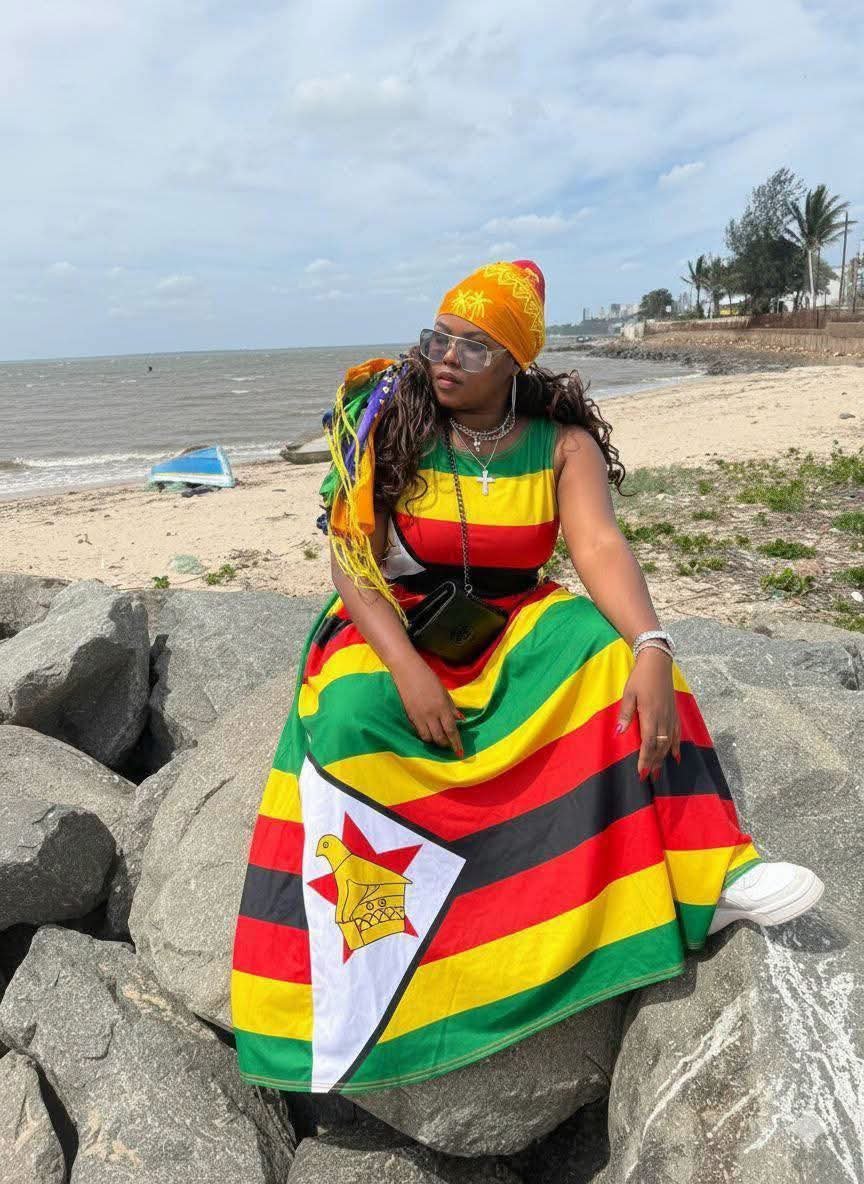 NorestMarara's tweet photo. On the left is Vee Mampeezy a Botswana citizen and an award winning musician and artist.On the right is ZinhleGradwell a popular Pan African South African citizen .

Both have publicly come out in support of Zimbabweans affected by the Afrofhobia and xenophobic attacks in South Africa. 

Zimbabwe 🇿🇼 loves you back.Instead of inviting Mafikizolo_Africa ,whom the Zimbabweans have rejected ,@vee Mampeezy should take their spot.

@VeeMampeezy