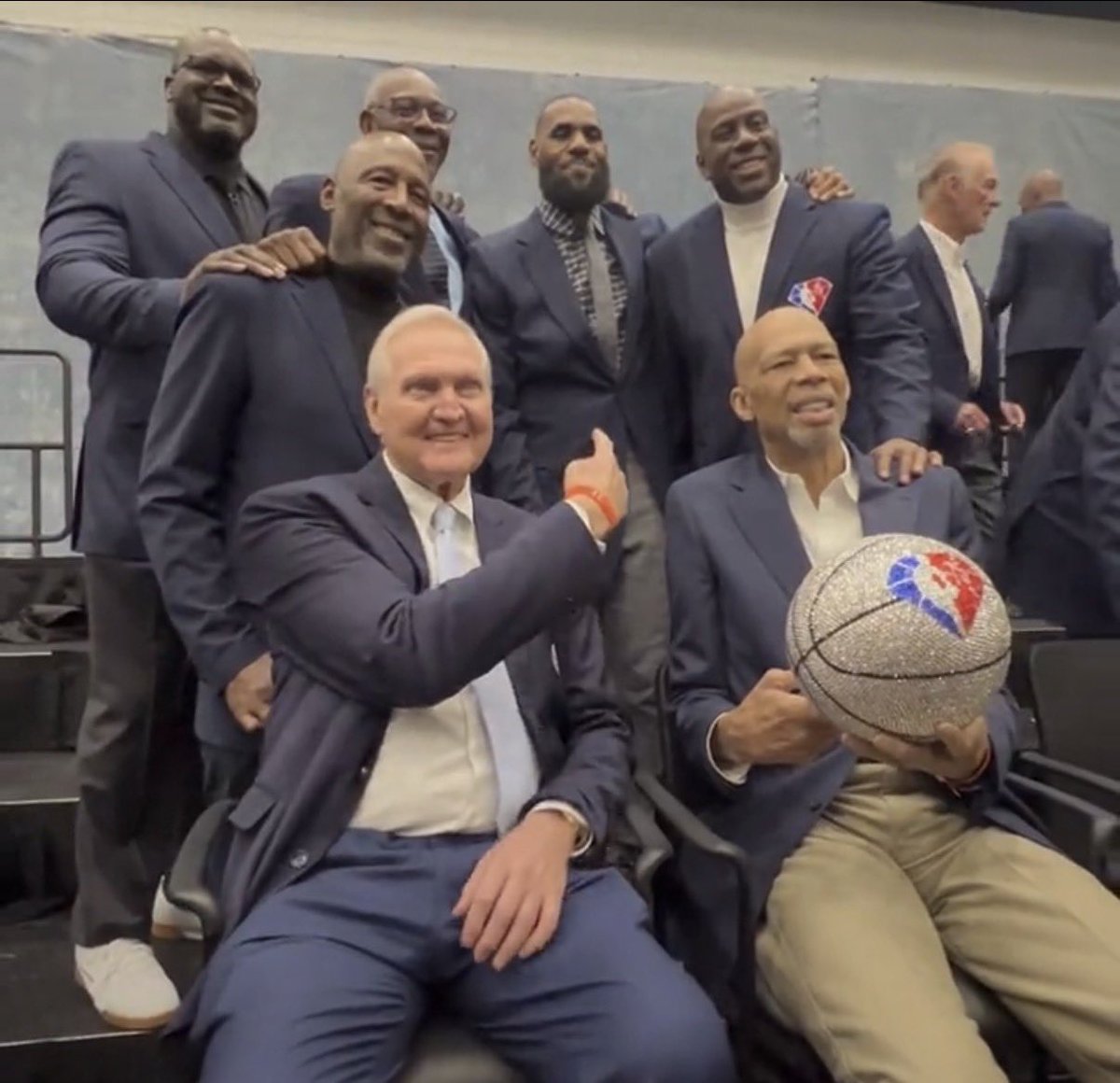 Ballislife's tweet photo. https://t.co/dqezfXQFMC