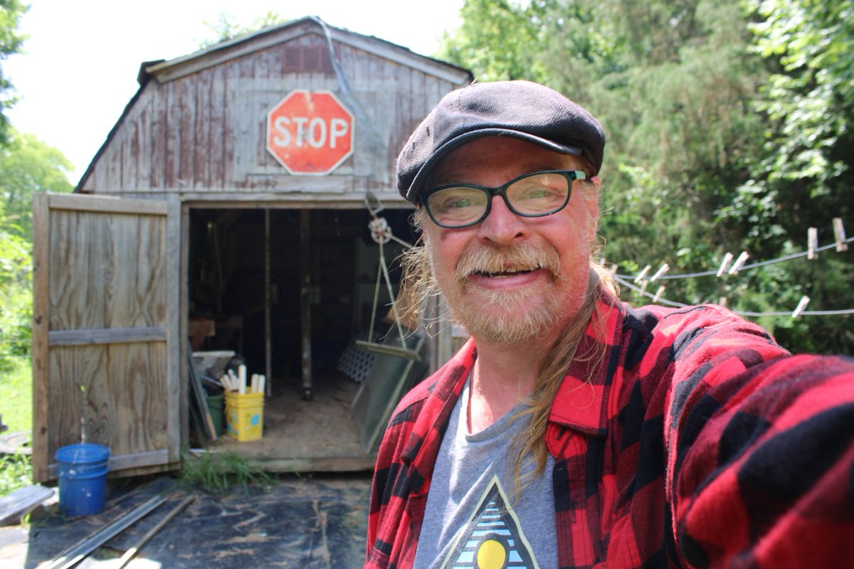 docsanderson's tweet photo. #Scientists #BotanicalGarden #Ecologist
@NatGeo @danpeckwx @HeartsofHeroes_
@Nature G Mags Lizzie ended my morning cleaning up #Tools & Storing them in shed. it needs cleaning but its a multi day job with red Wasp nests in Summer it can wait headed in for Lunch&Rest Mwah HOT Lee https://t.co/6JjlB7QNeS